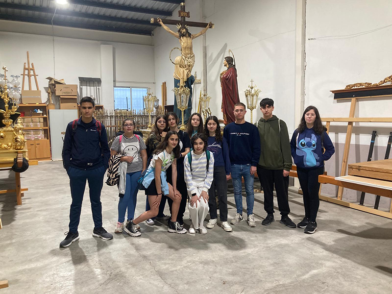 Alumnos de 1º y 3º de la ESO visitan nuestra sede